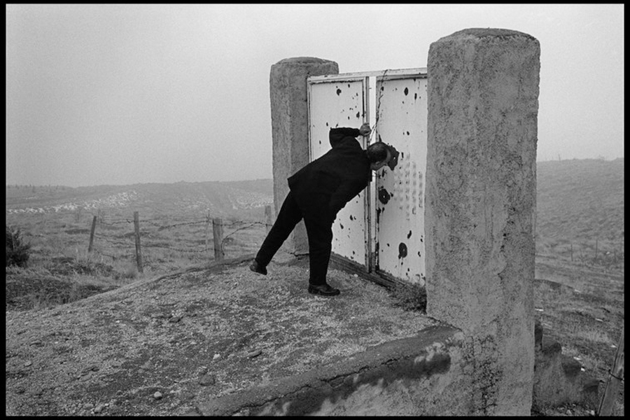 par Abbas Attar – 01_PAR130797_Comp